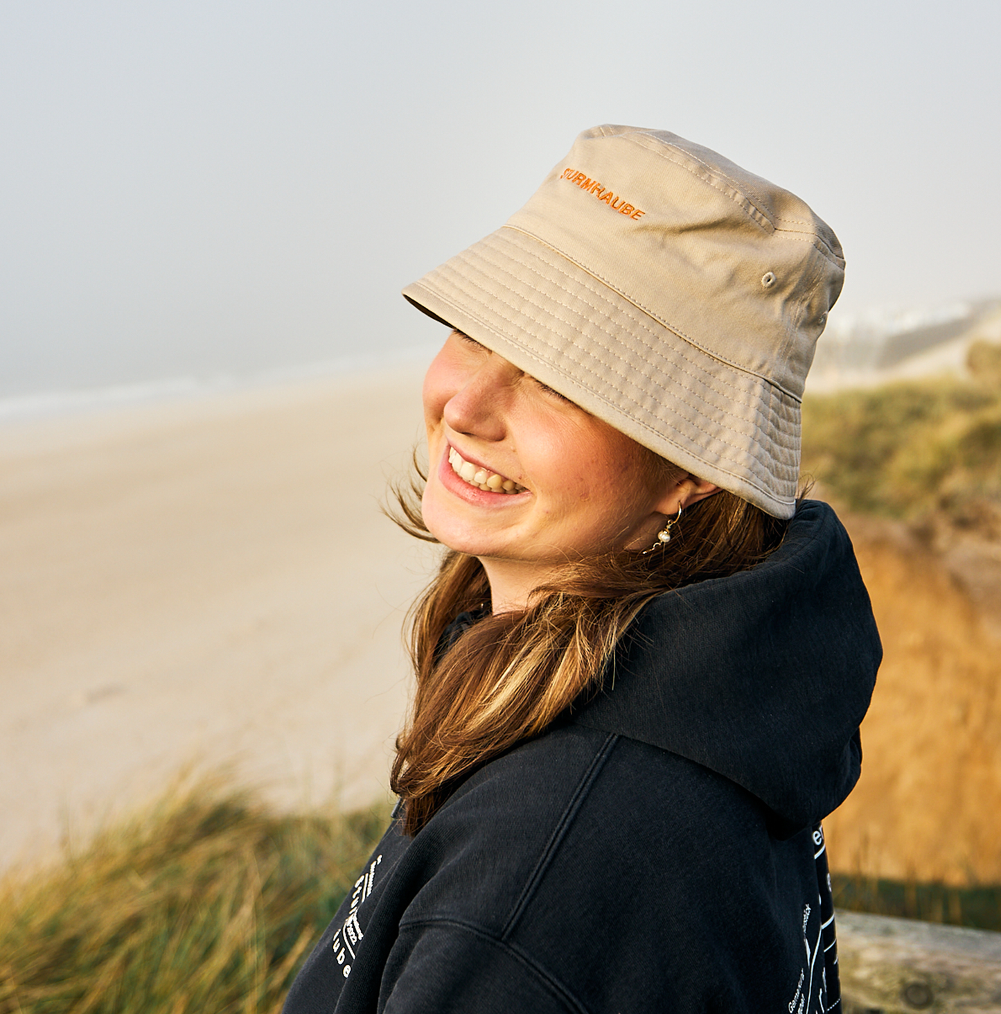 Sturmhaube Bucket Hat - beige